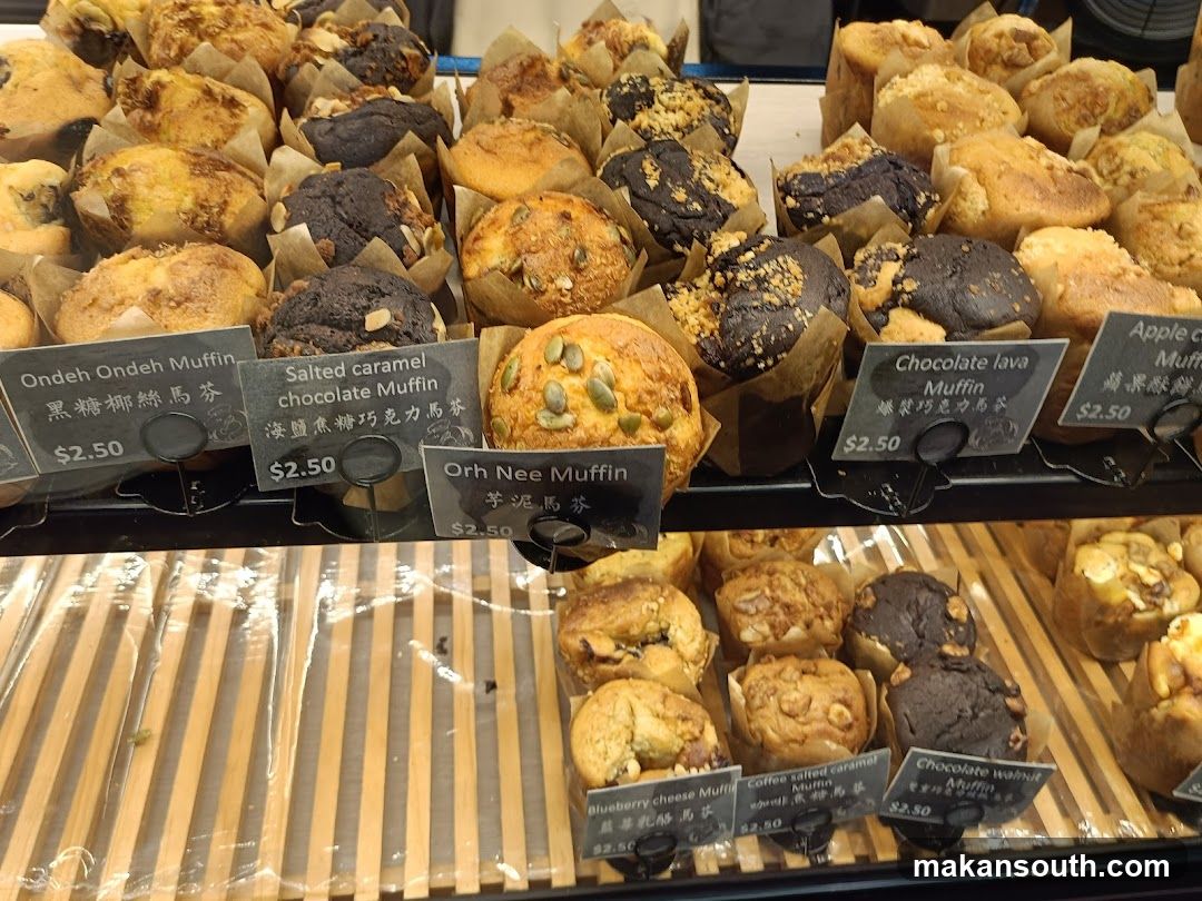 Muffin Display Shelf