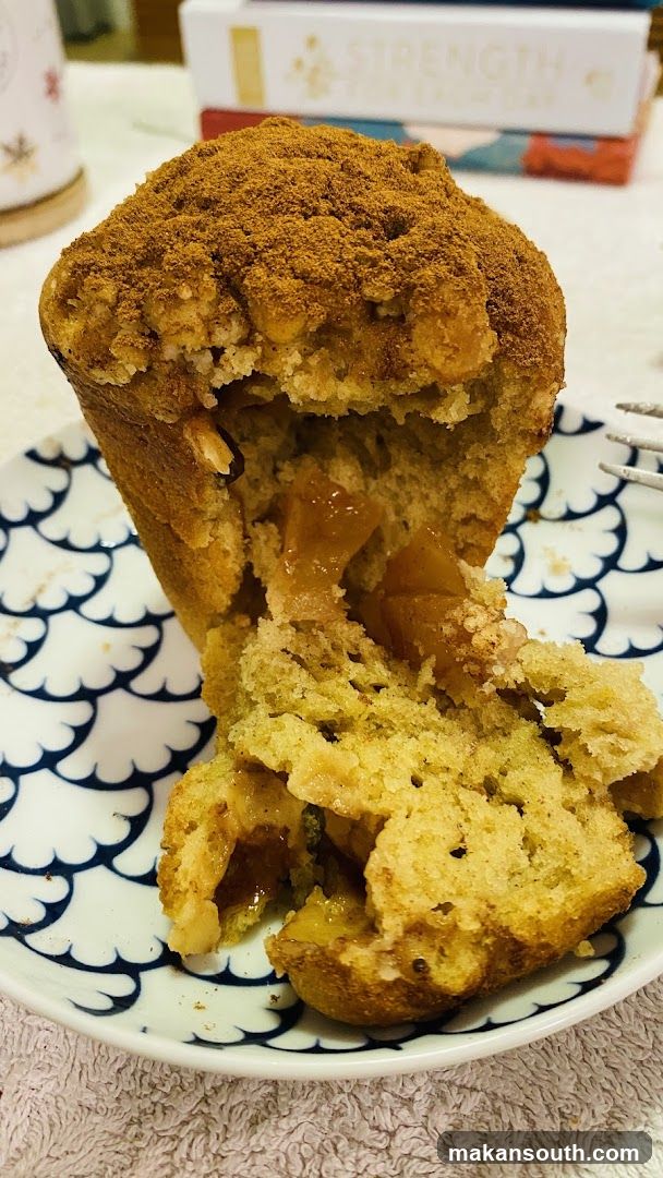 Apple Crumble Muffin