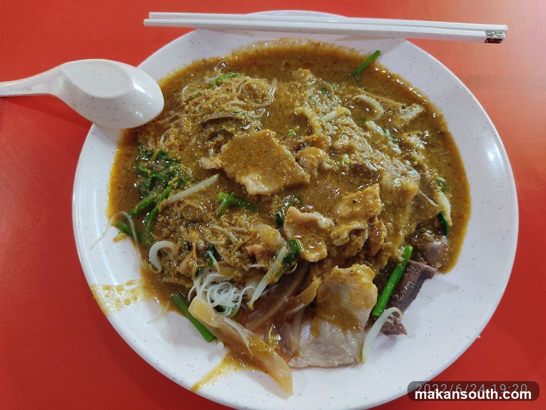 Curry Noodle Dish