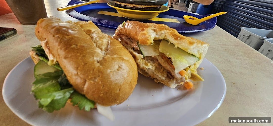 Sandwich on a Plate