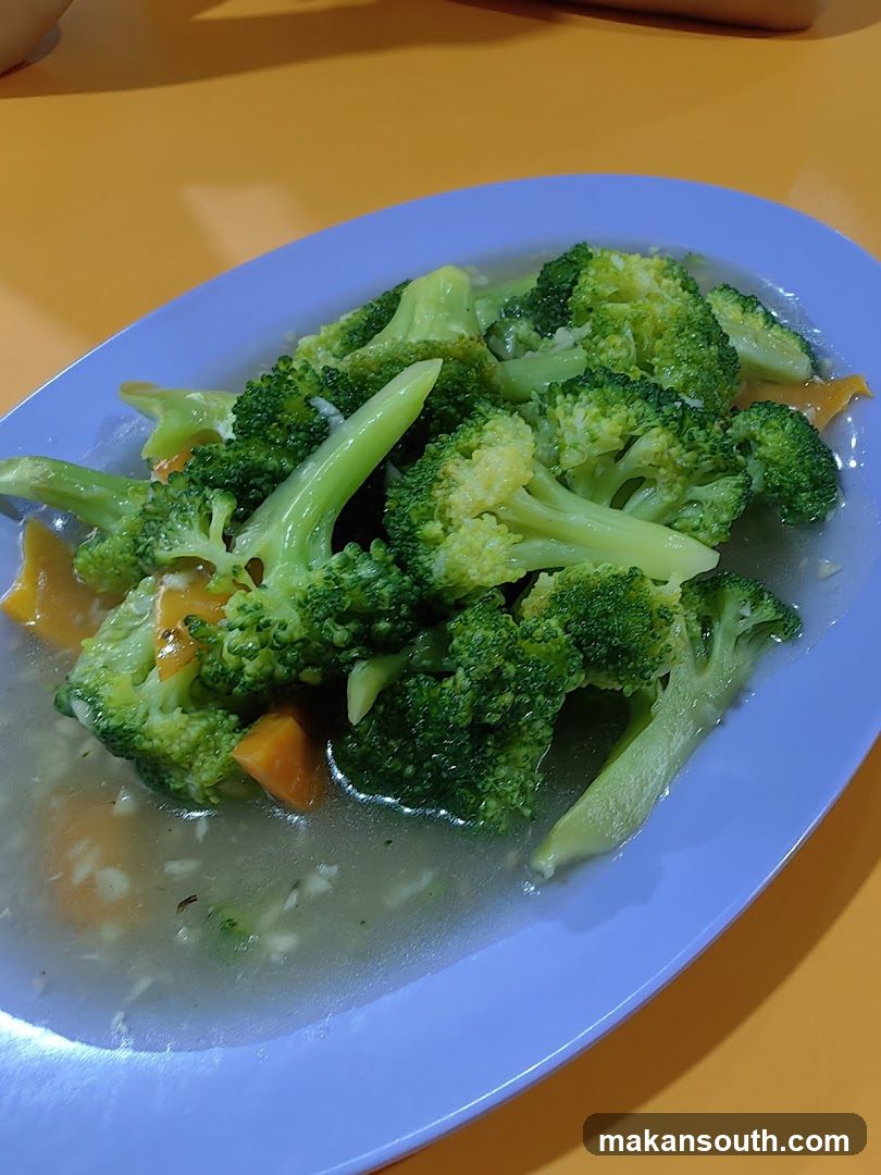 Broccoli with Carrots in Broth