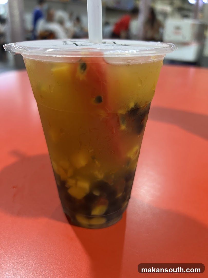 Fruit Tea with Passion Fruit and Jelly