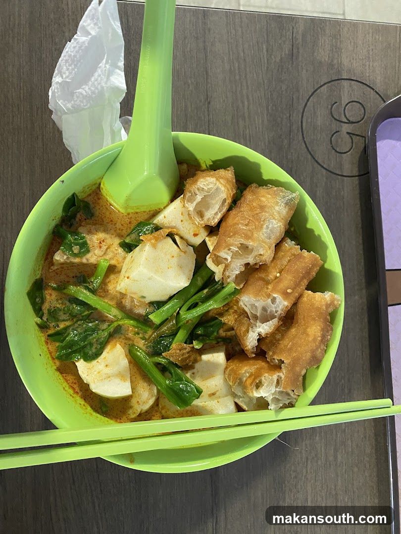 Laksa Bowl with Fries and Greens