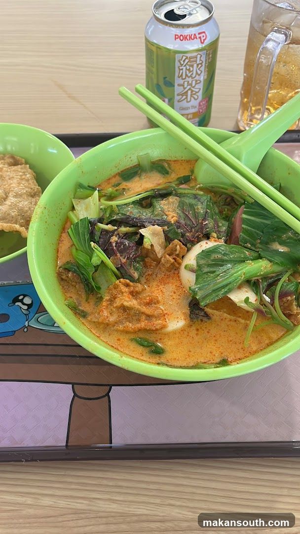 Laksa Bowl with Drink