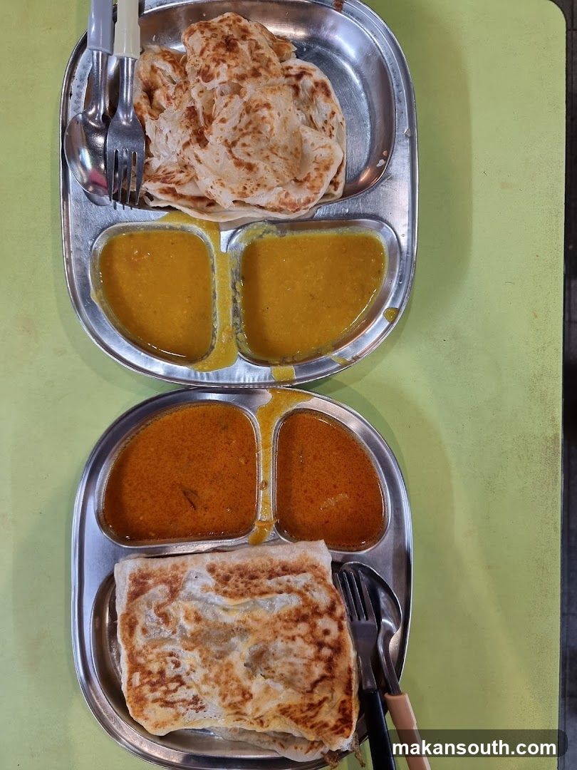 Food Tray with Curry and Roti