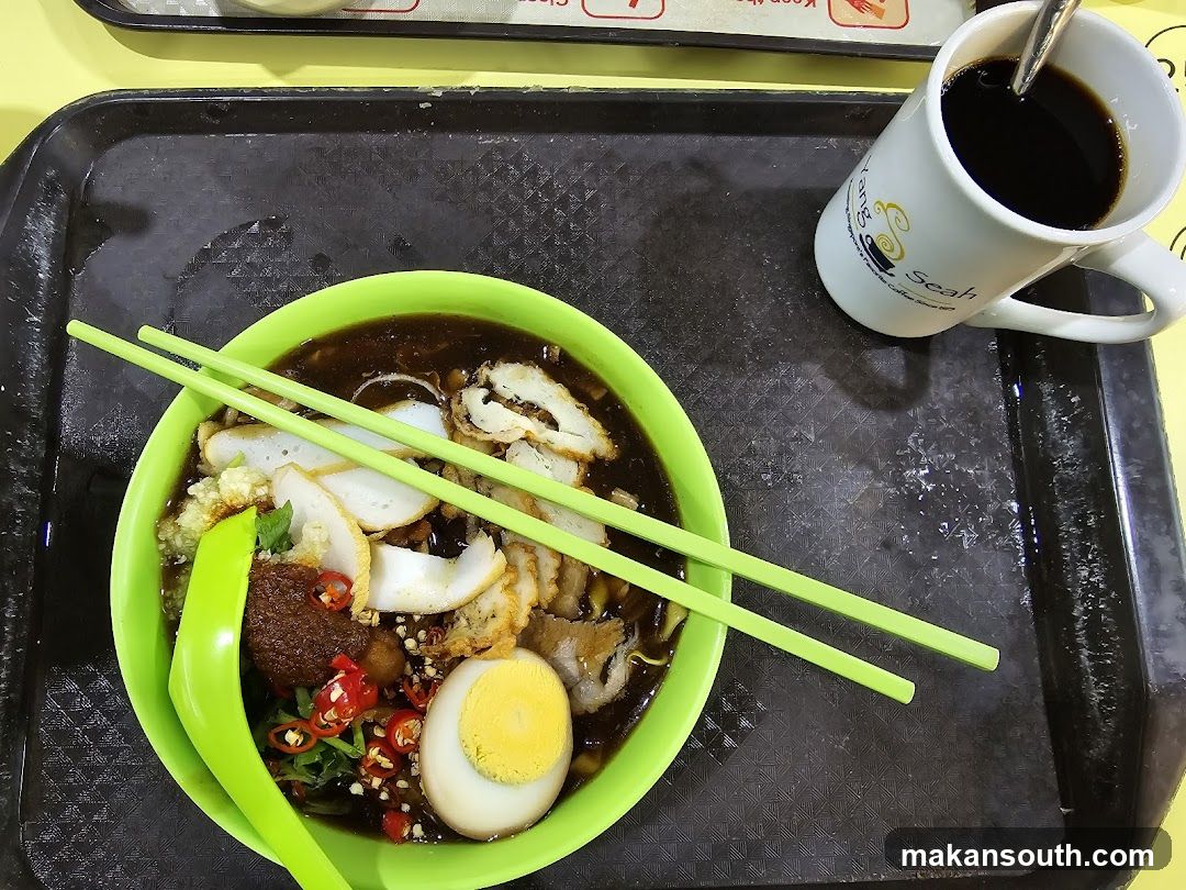 Ramen Bowl with Coffee