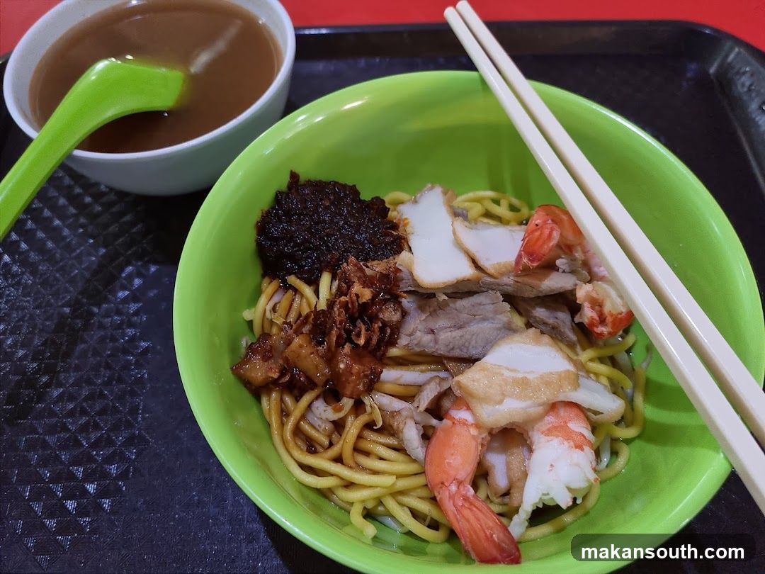Noodle Bowl with Shrimp and Pork