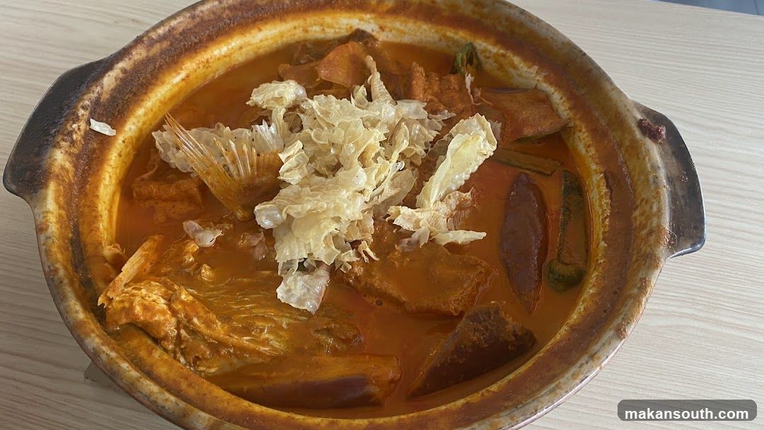 Fish Head Curry in Clay Pot