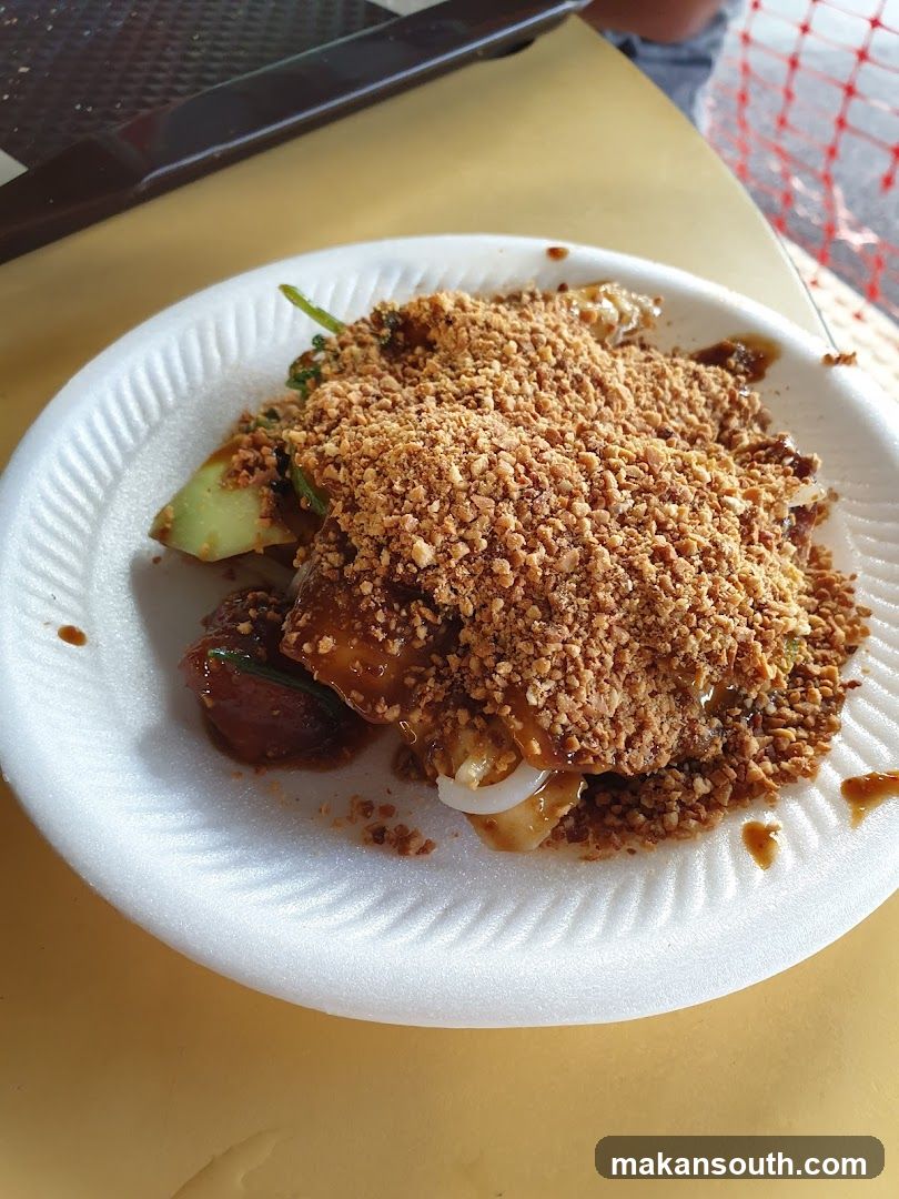 Food Plate with Crispy Topping