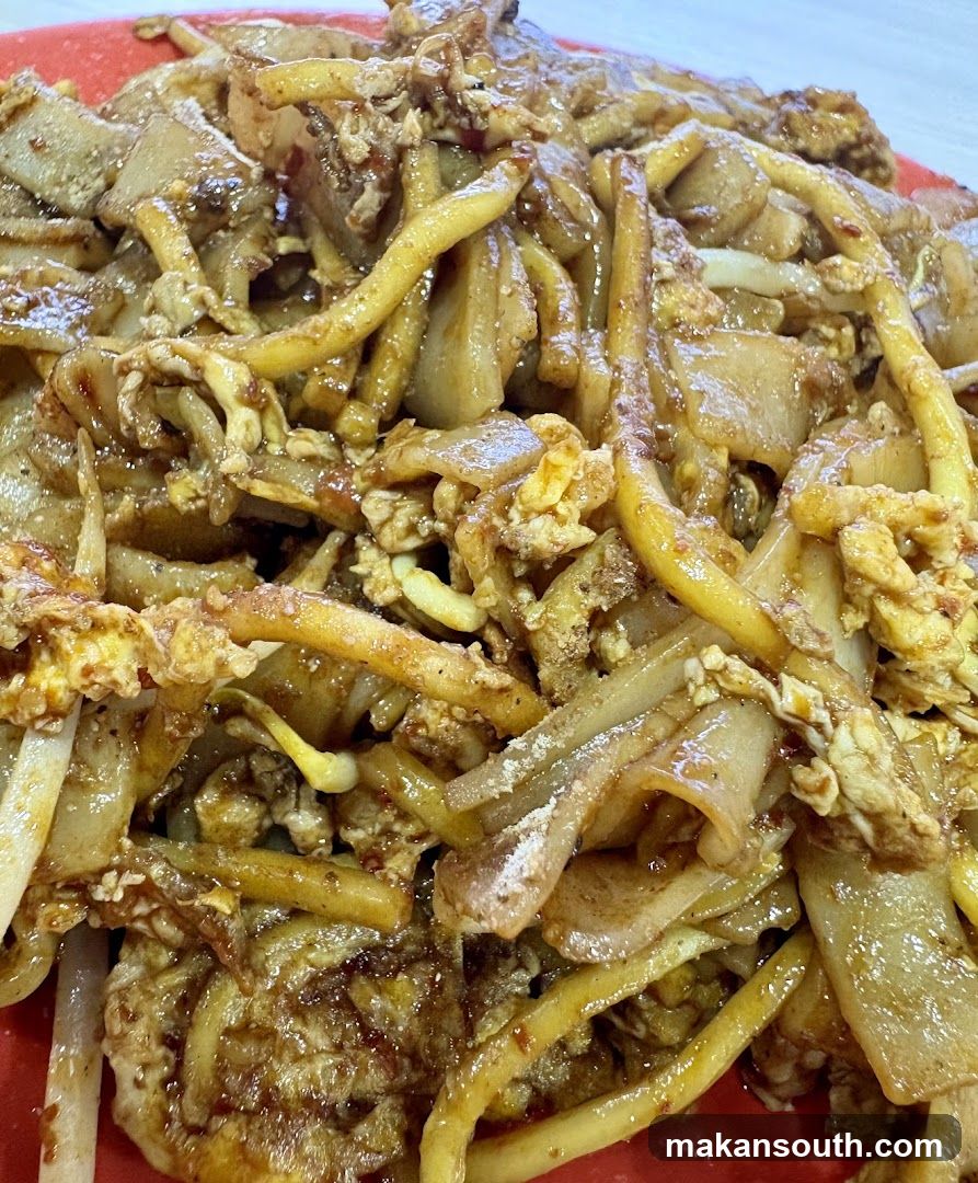 Stir-fried Noodles with Egg and Tofu