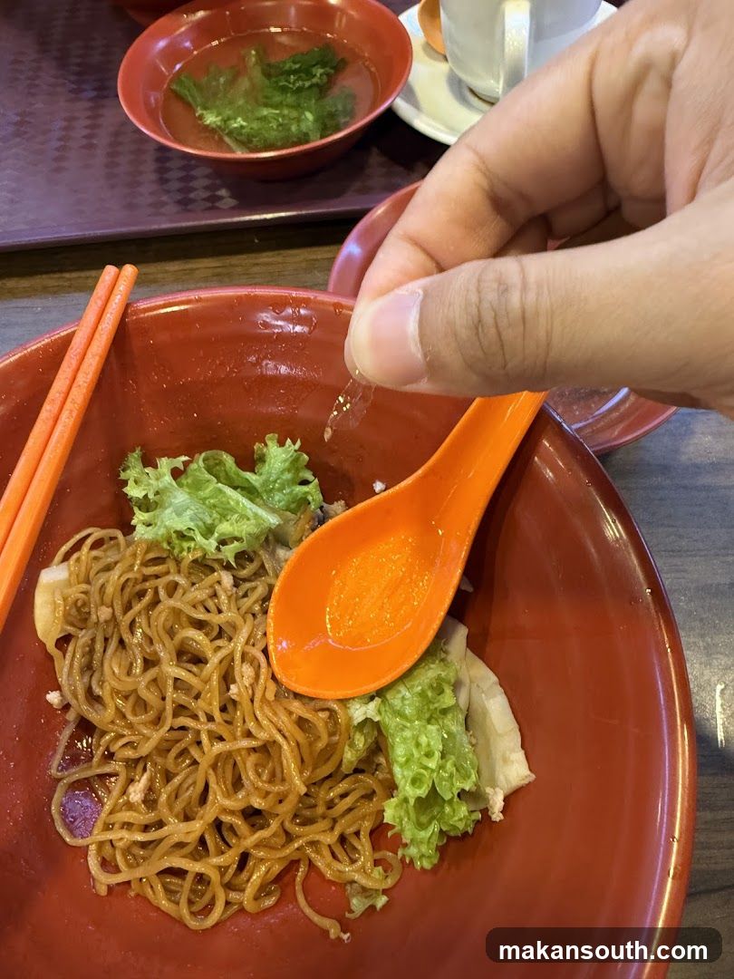 Noodle Dish with Lettuce and Sauce