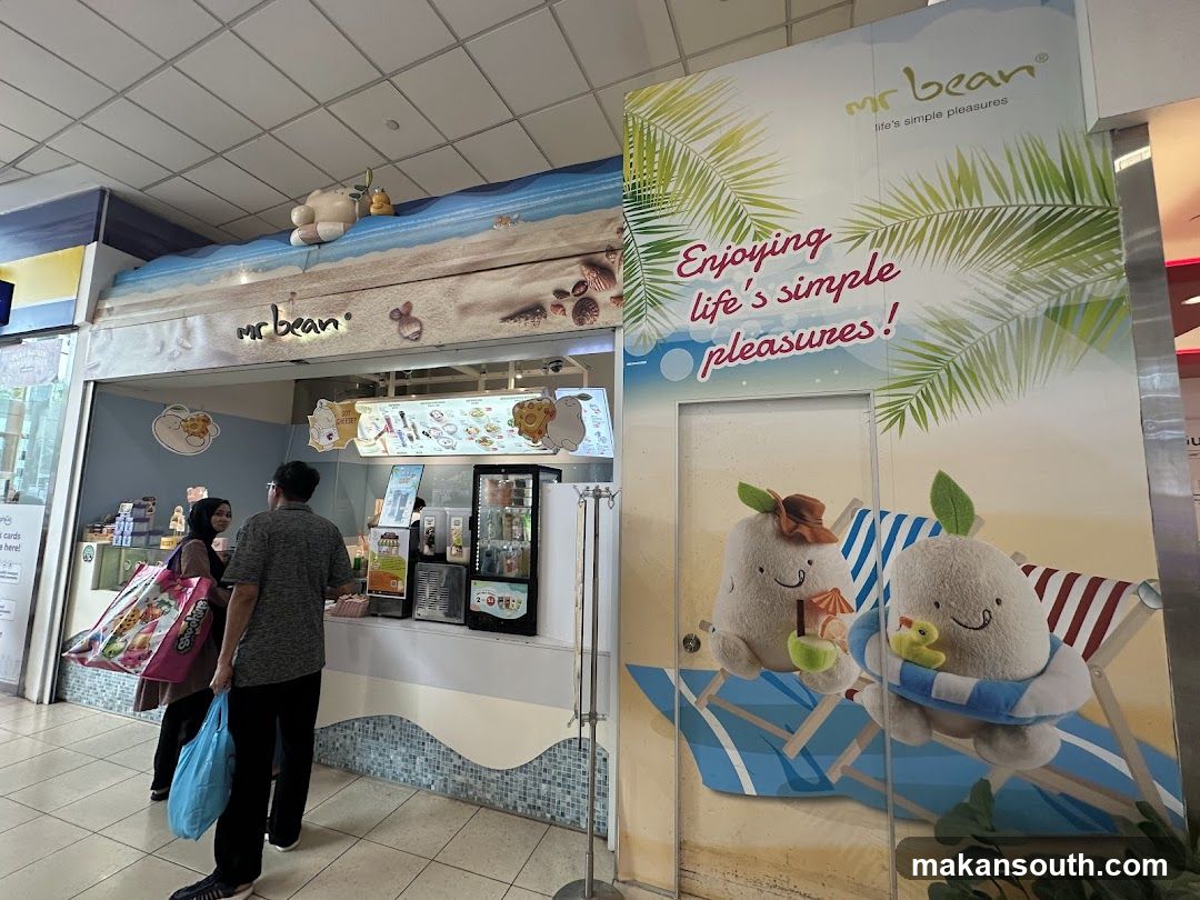 Mr Bean Shop Interior and Exterior View