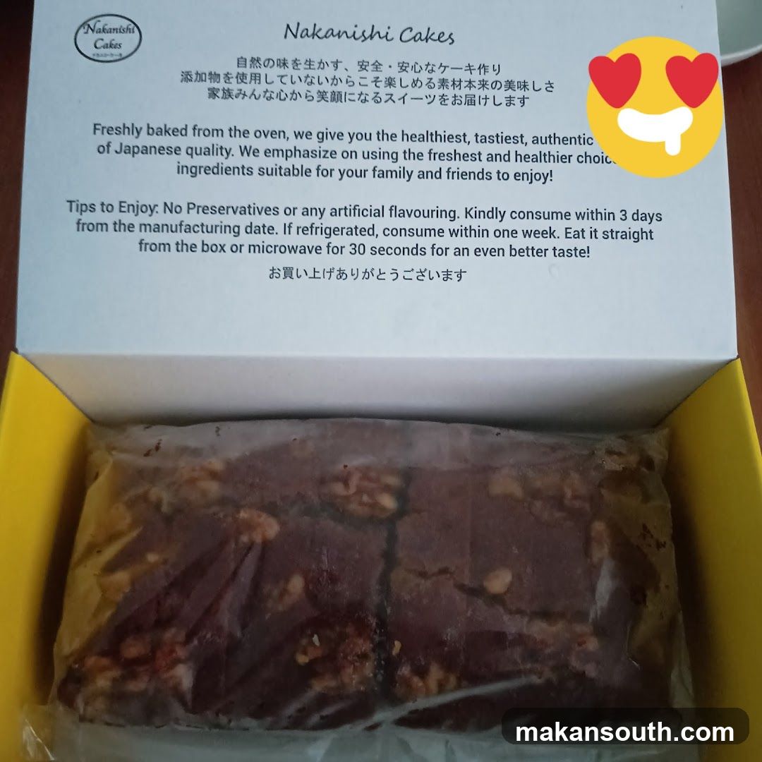 Nakanishi Cakes Box Interior