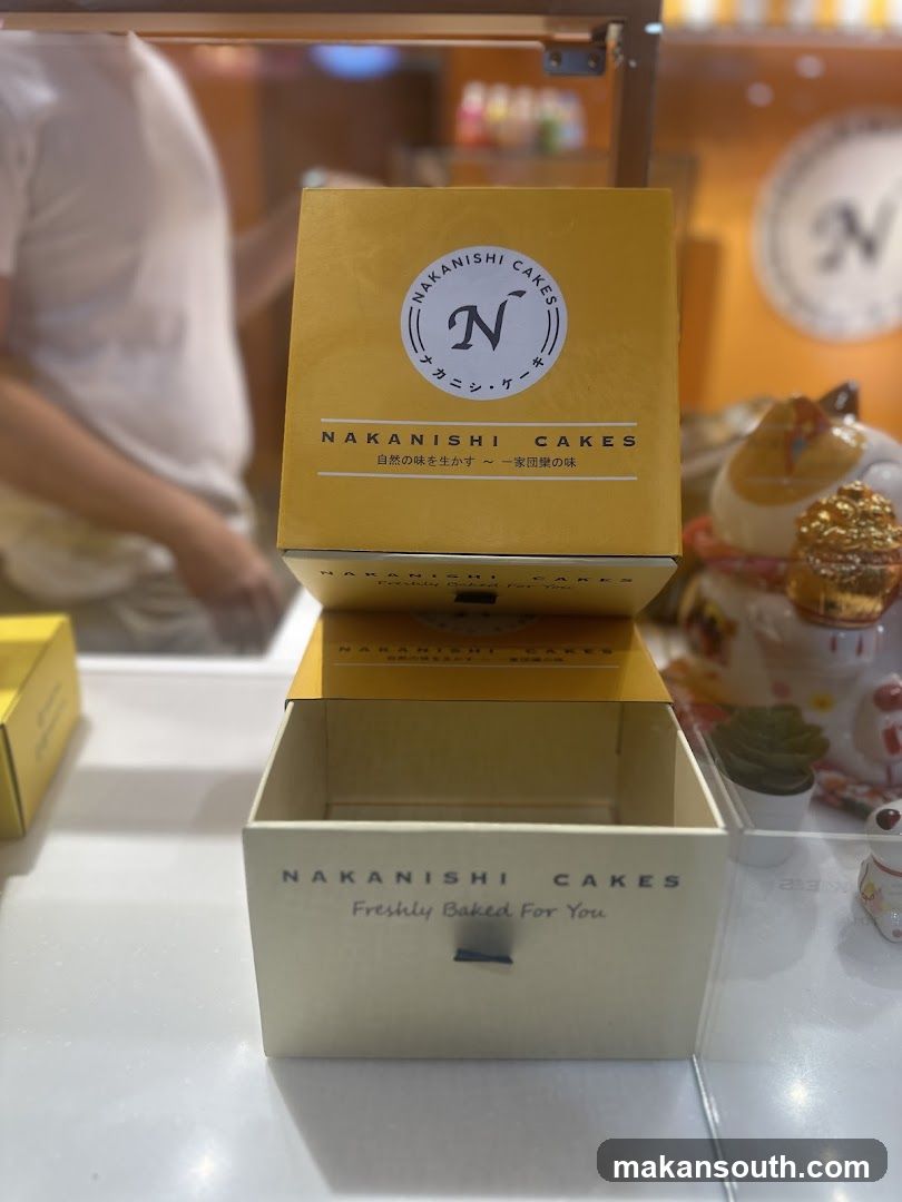 Nakanishi Cakes Product Display