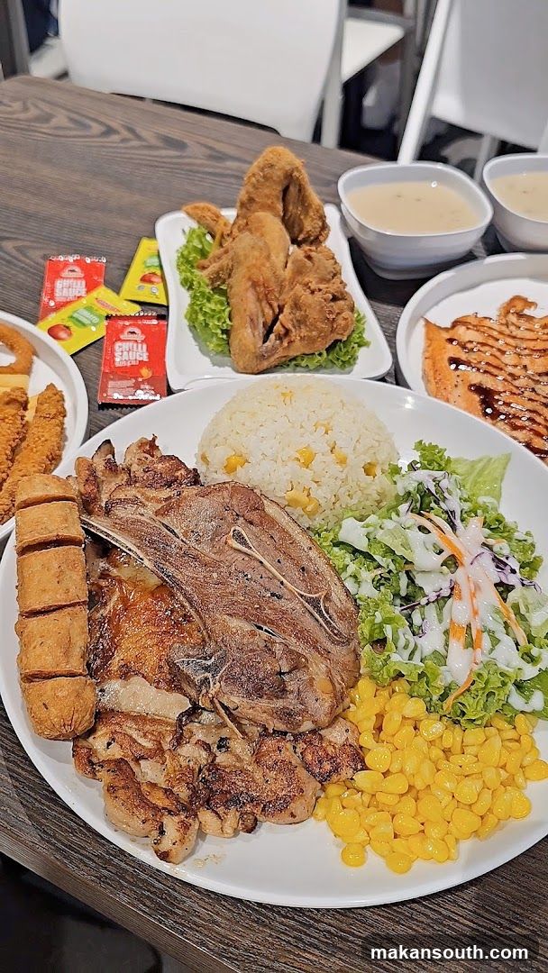 Fried Chicken and Steak Meal
