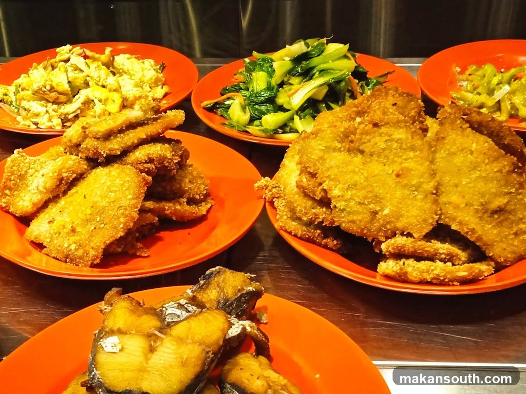 Lau Di Fang Scissors Cut Curry Rice