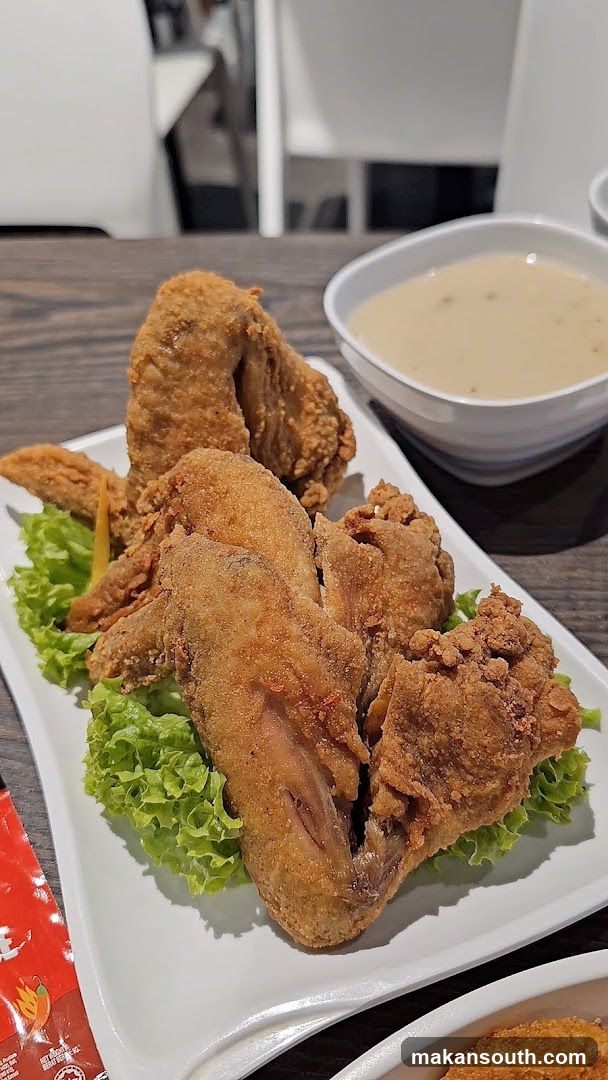 Fried Chicken with Sauce