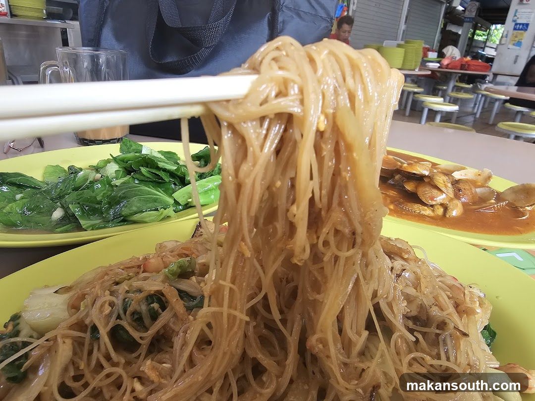Noodles and Vegetables at a Food Stall