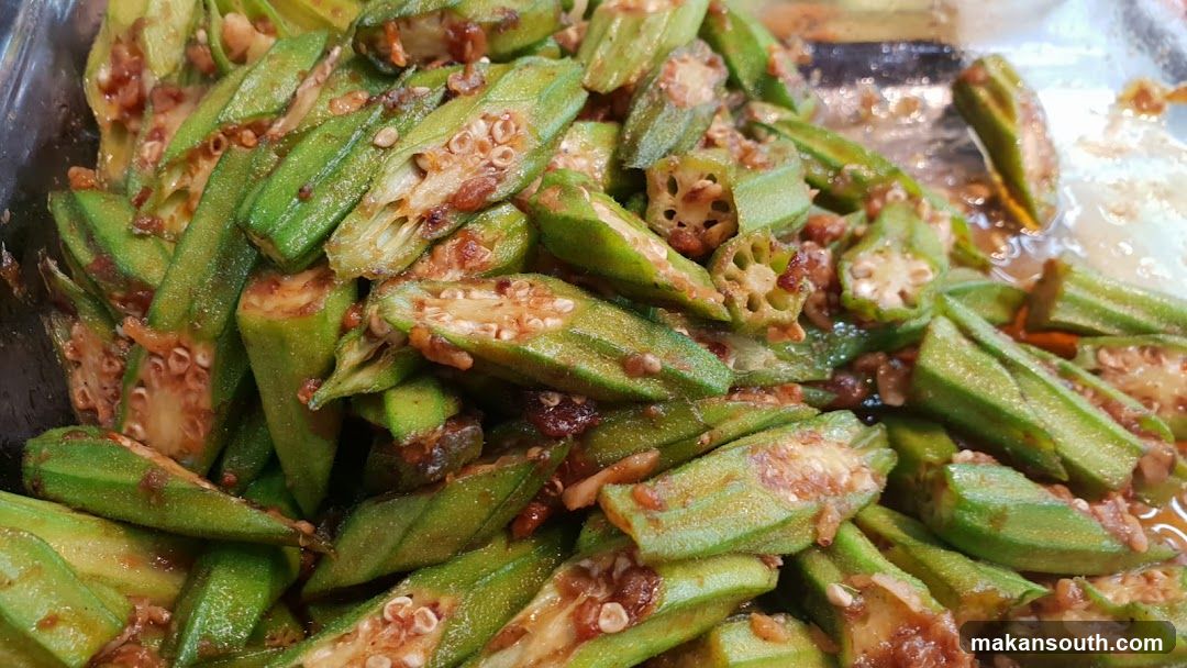 Stir-fried Okra with Sesame Seeds