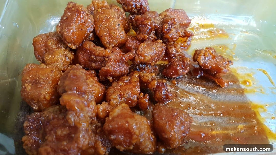 Fried Chicken with Sauce