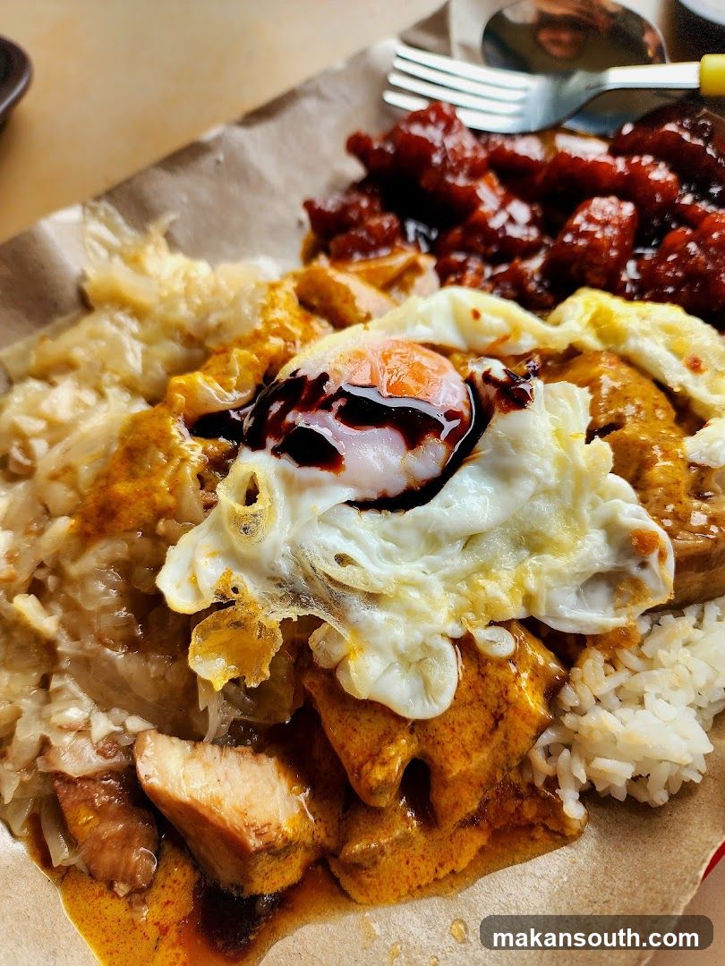 Curry Rice with Fried Egg and Minced Pork