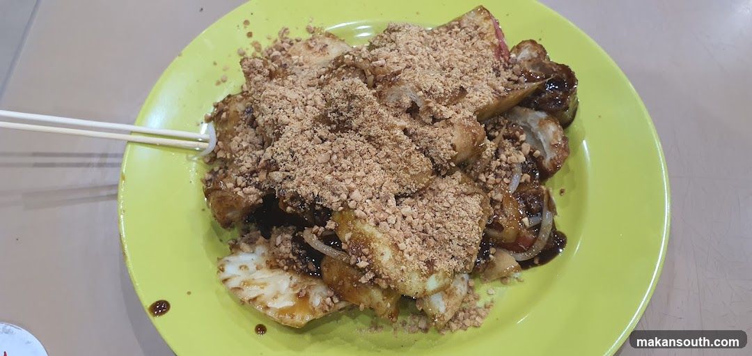 Sausage Roll with Crumbs