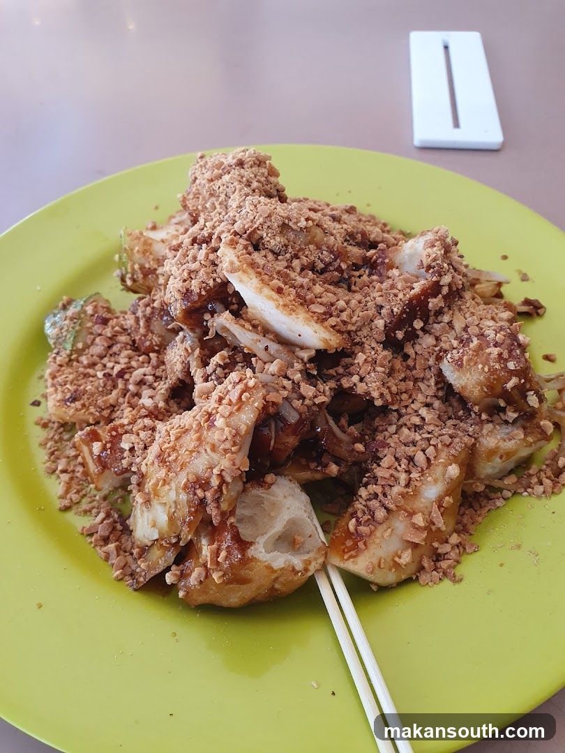 Crunchy Fried Food with Sesame Topping