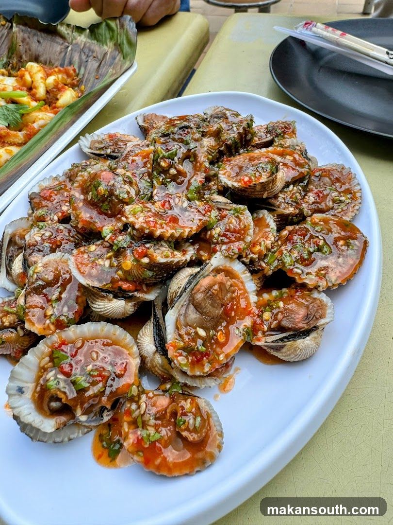 Savory Shellfish Dish with Chili Sauce