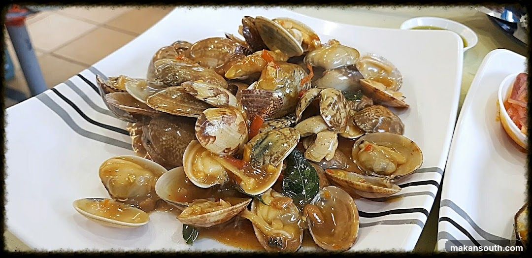 Stir-fried Clams with Sauce