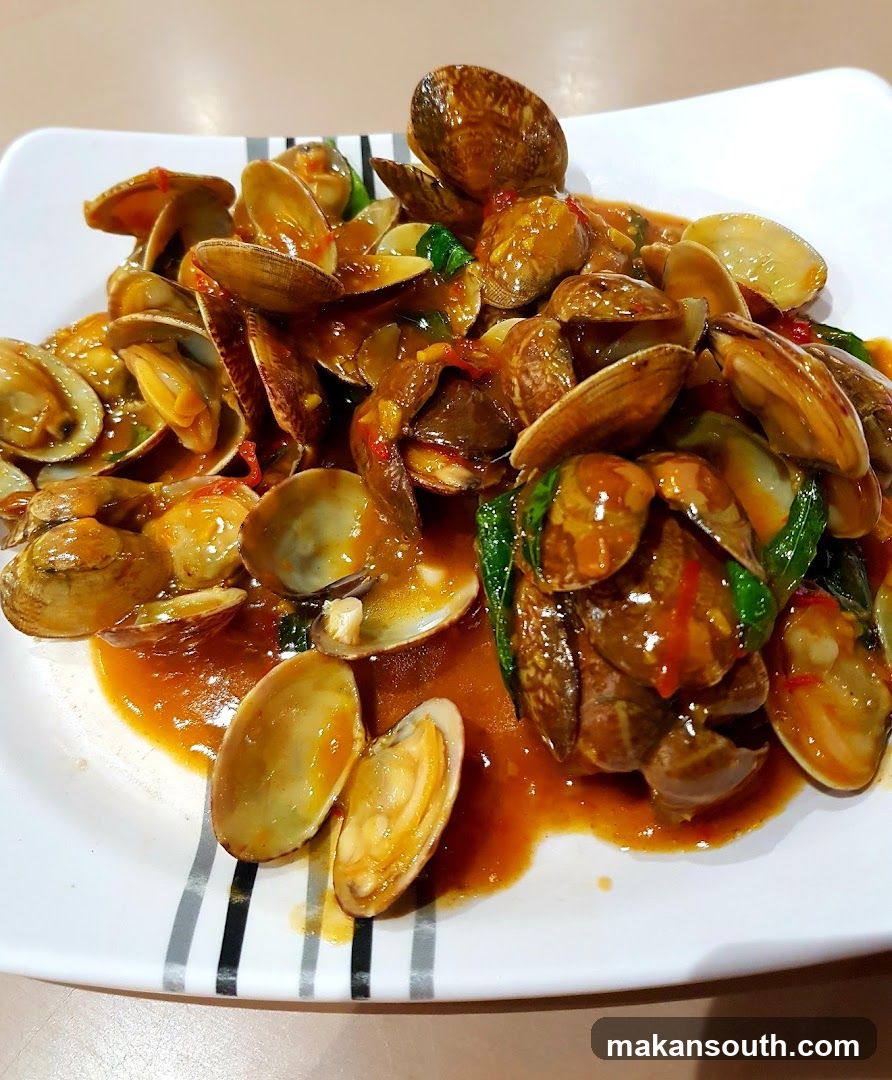 Stir-fried Clams with Sauce