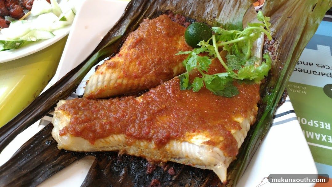Grilled Fish with Spiced Sauce