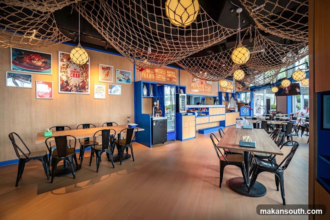 Nautical Themed Restaurant Interior