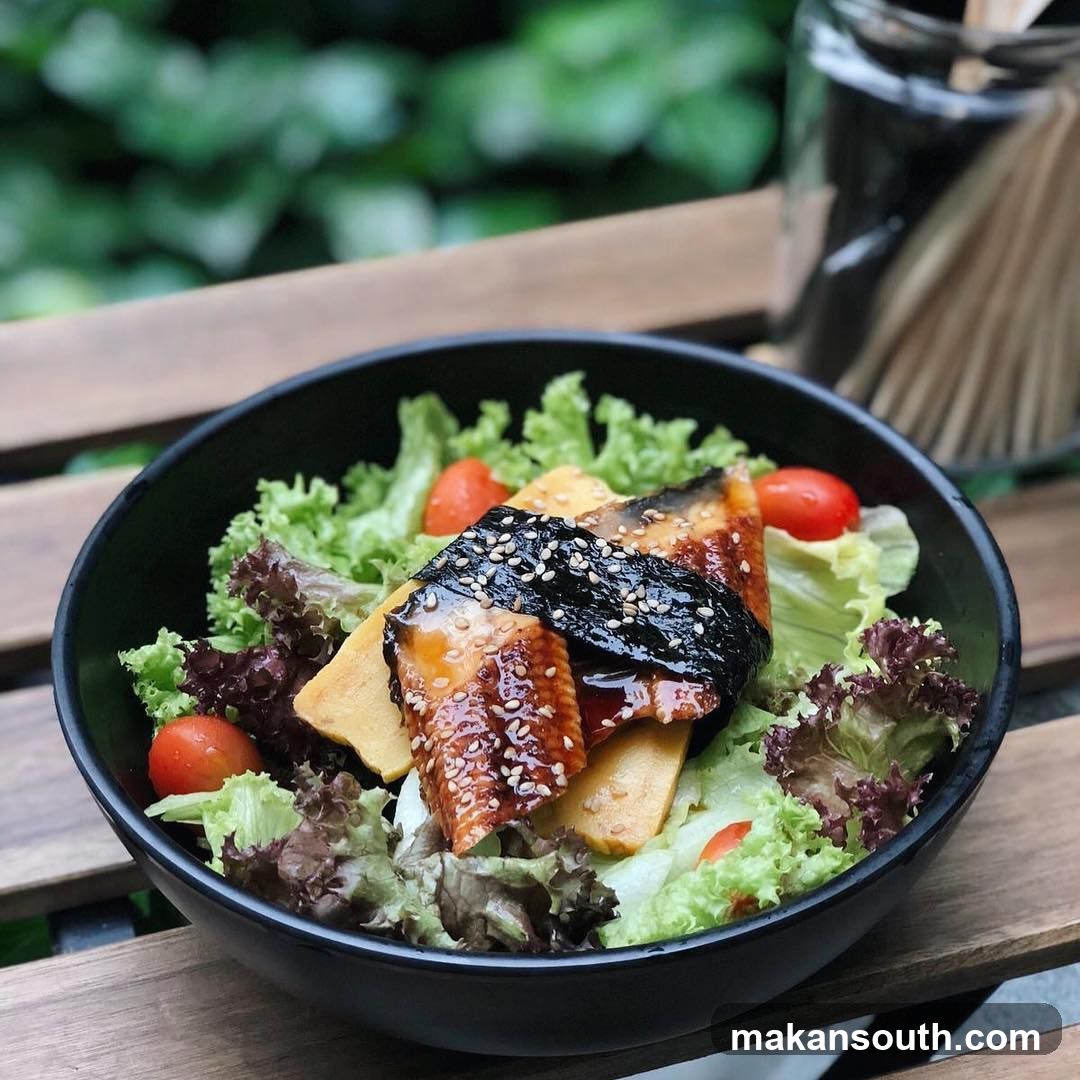 Unagi VS Salmon