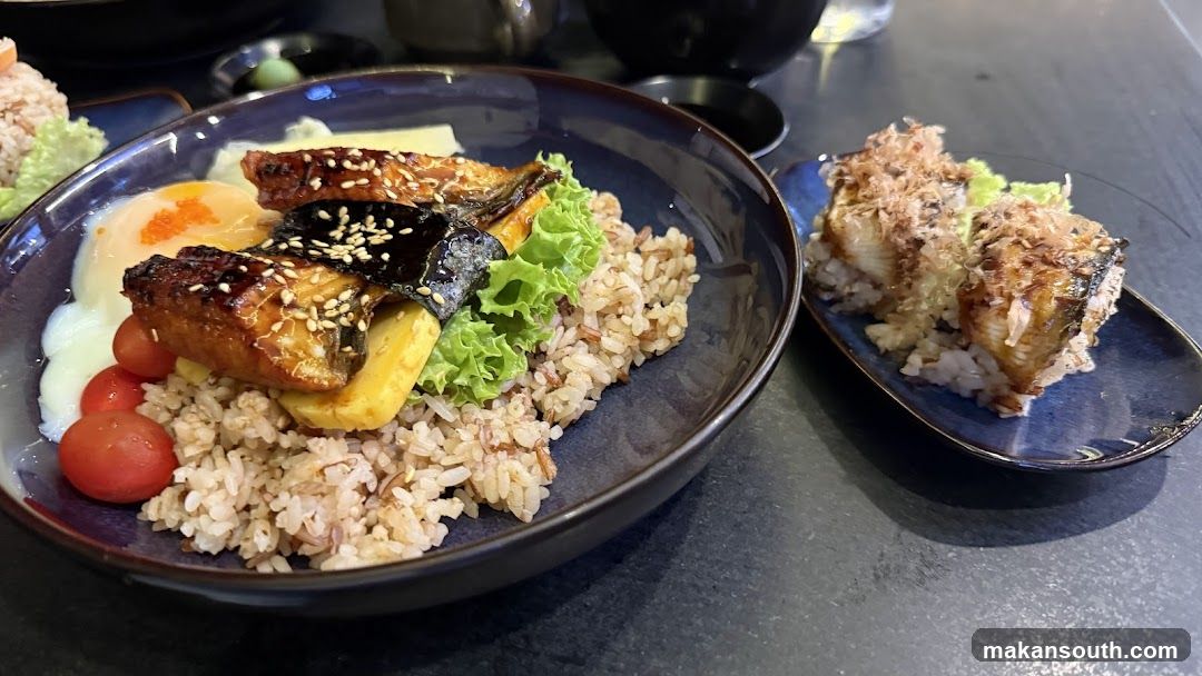 Unagi VS Salmon