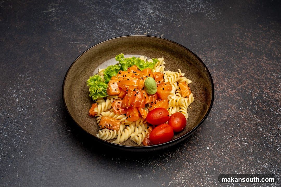 Unagi VS Salmon