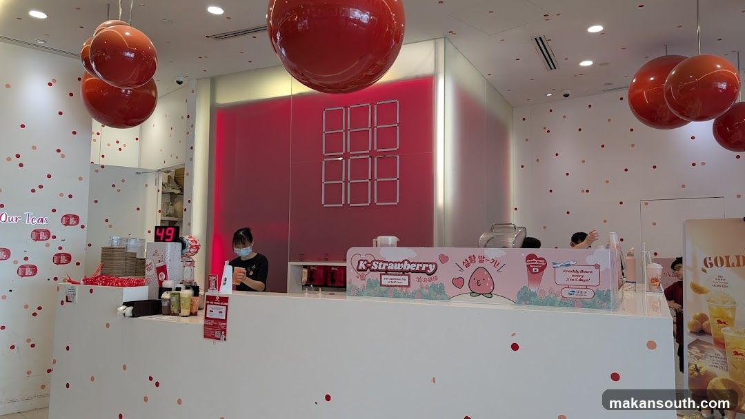 K-Strawberry Store Interior