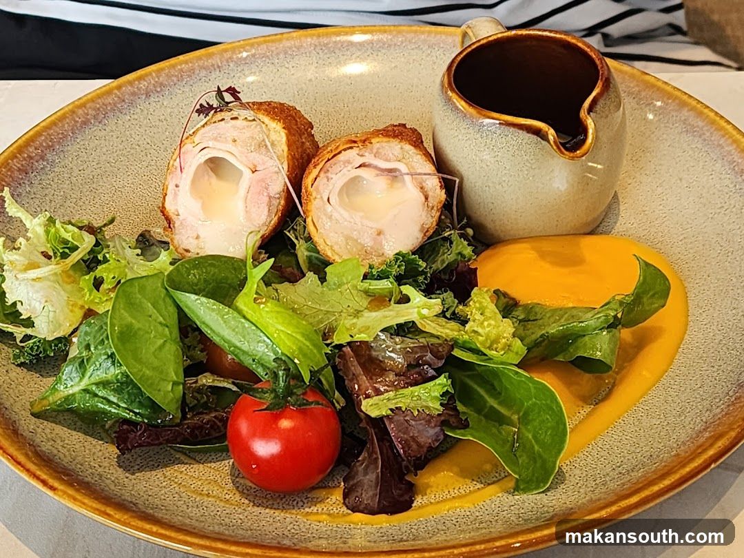 Salad with Chicken Roll and Sauce