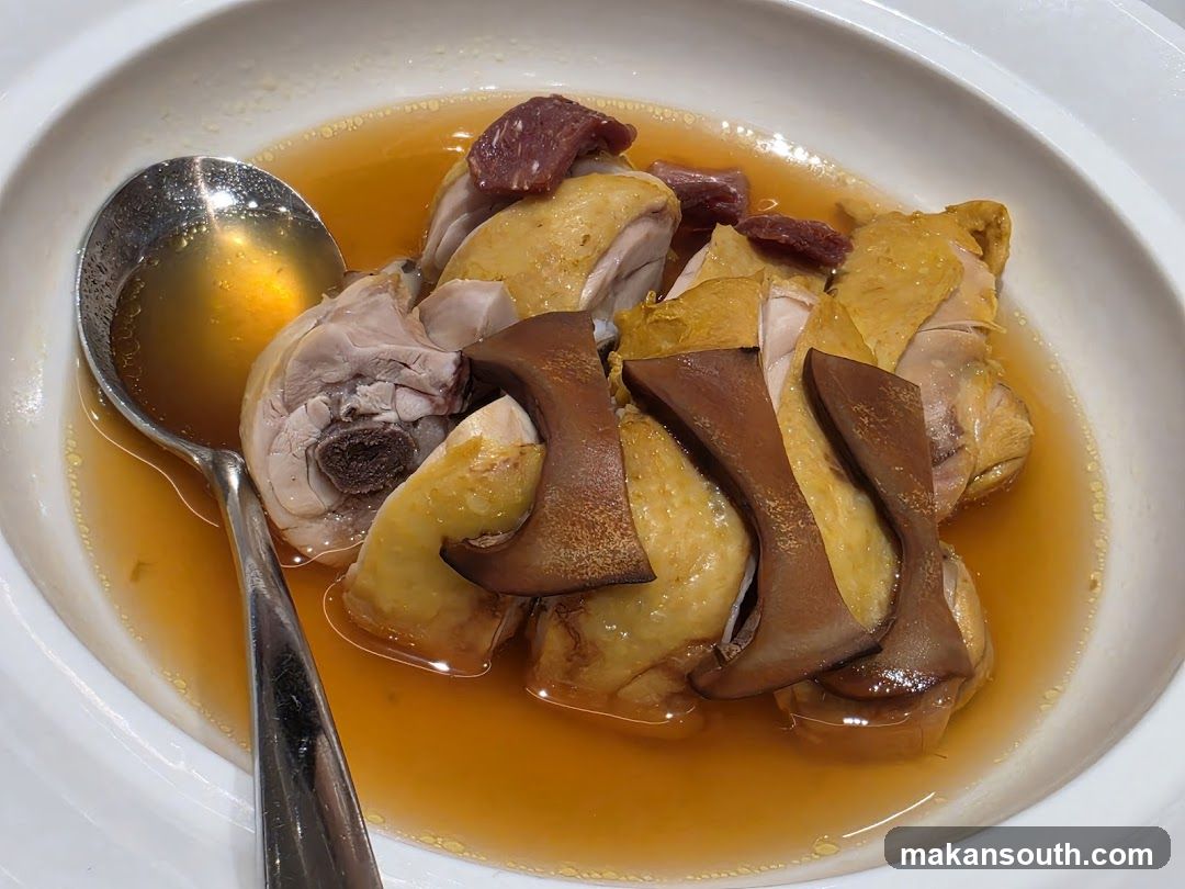 Stir-fried Wood Ear Fungus with Chili and Garlic