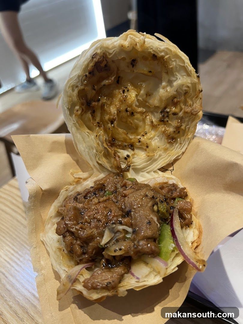 Baked Meat Bun with Toppings