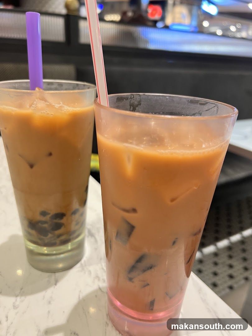 Iced Tea Drinks with Straws