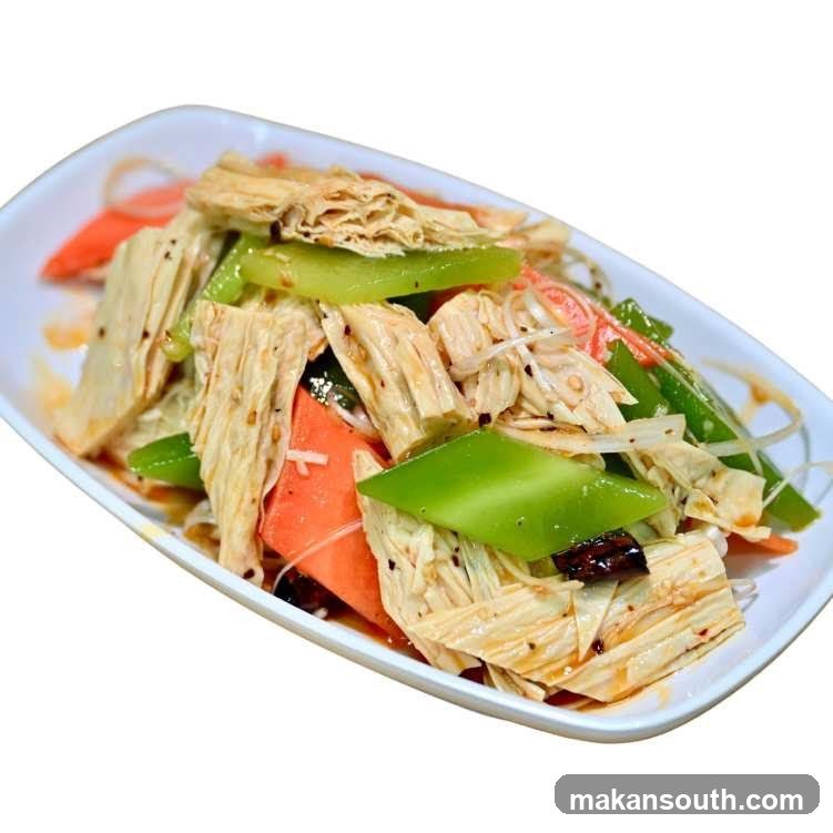 Stir-fried Tofu Skin with Vegetables