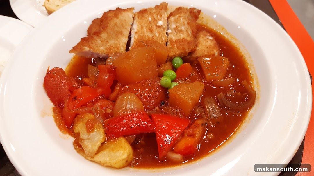 Stew with Fried Fish