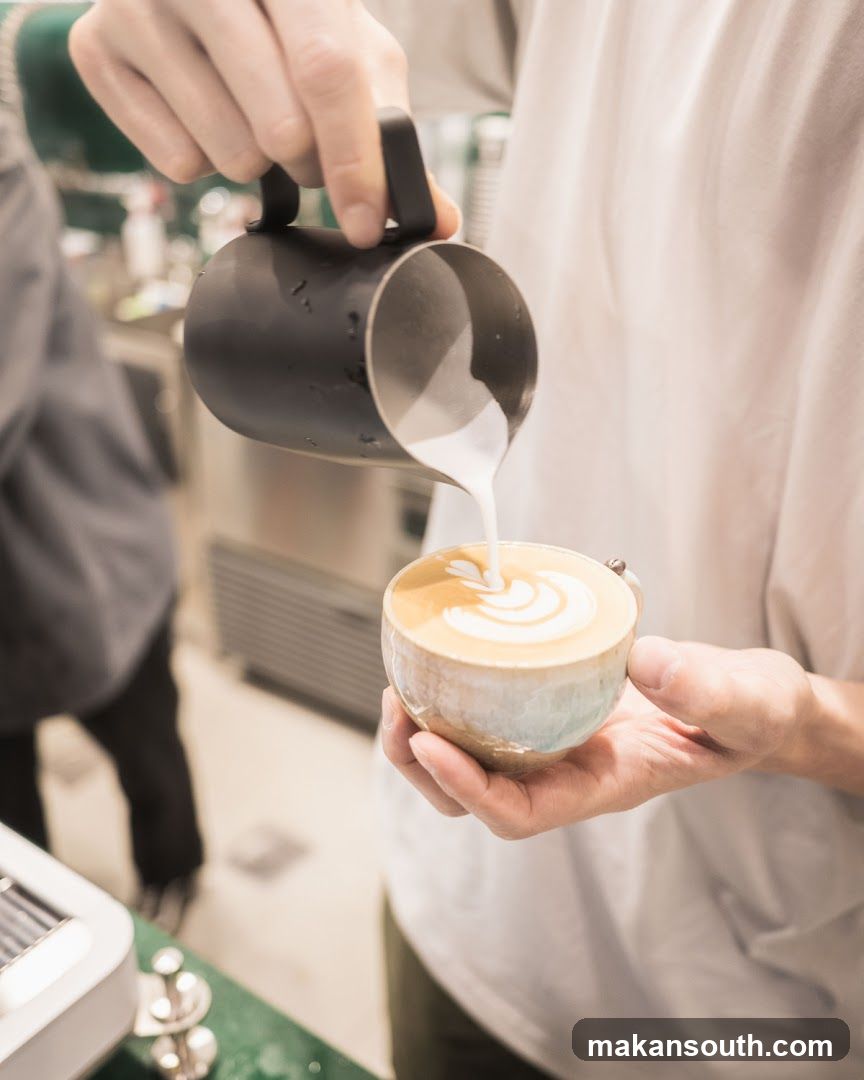 Latte Art Pouring