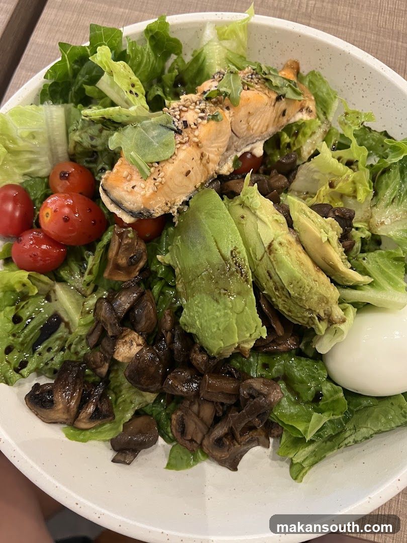Salad Bowl with Salmon and Avocado