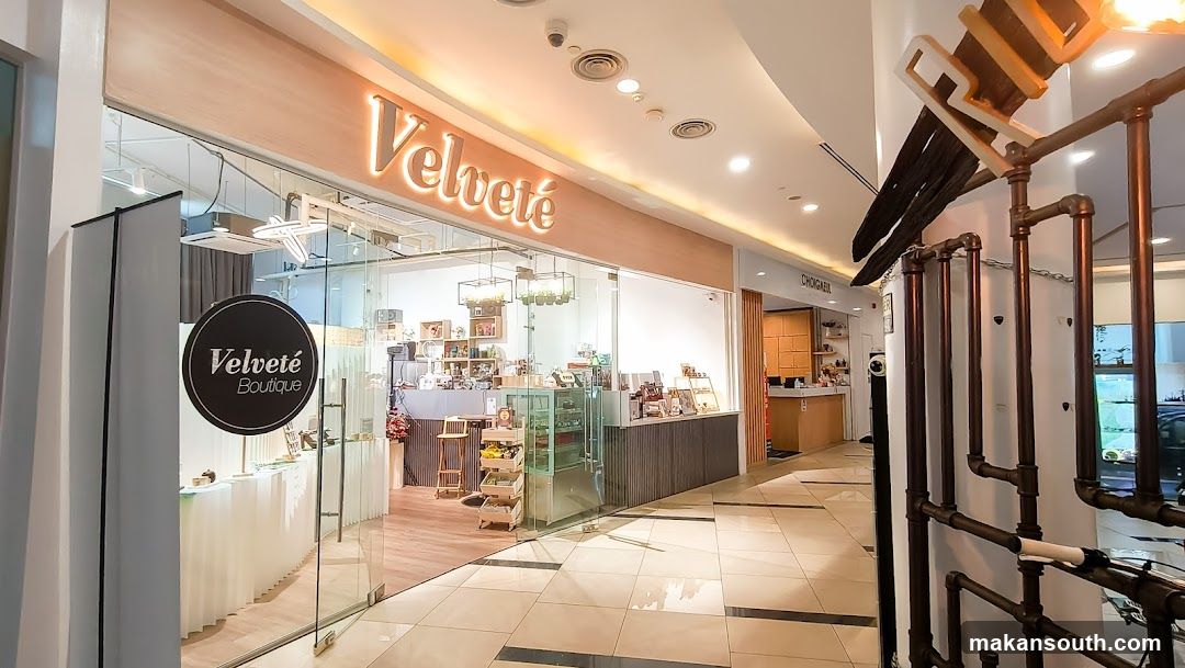 Velveté Boutique Cafe & Nails