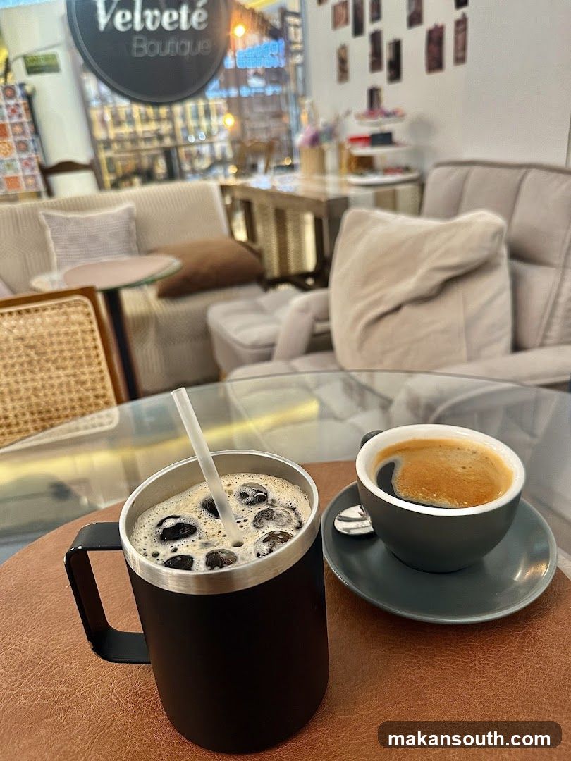 Velveté Boutique Cafe & Nails