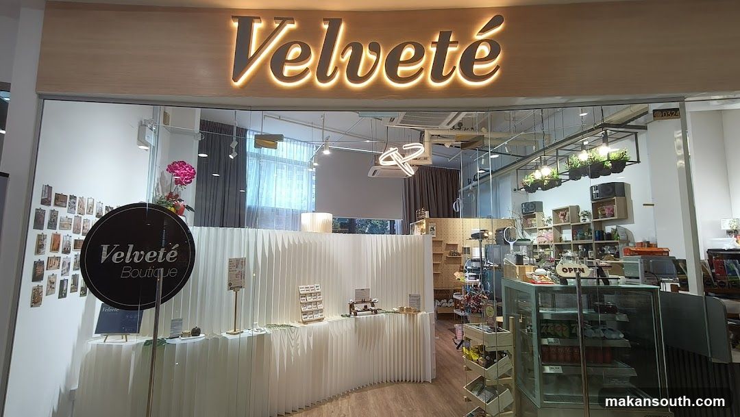 Velveté Boutique Cafe & Nails