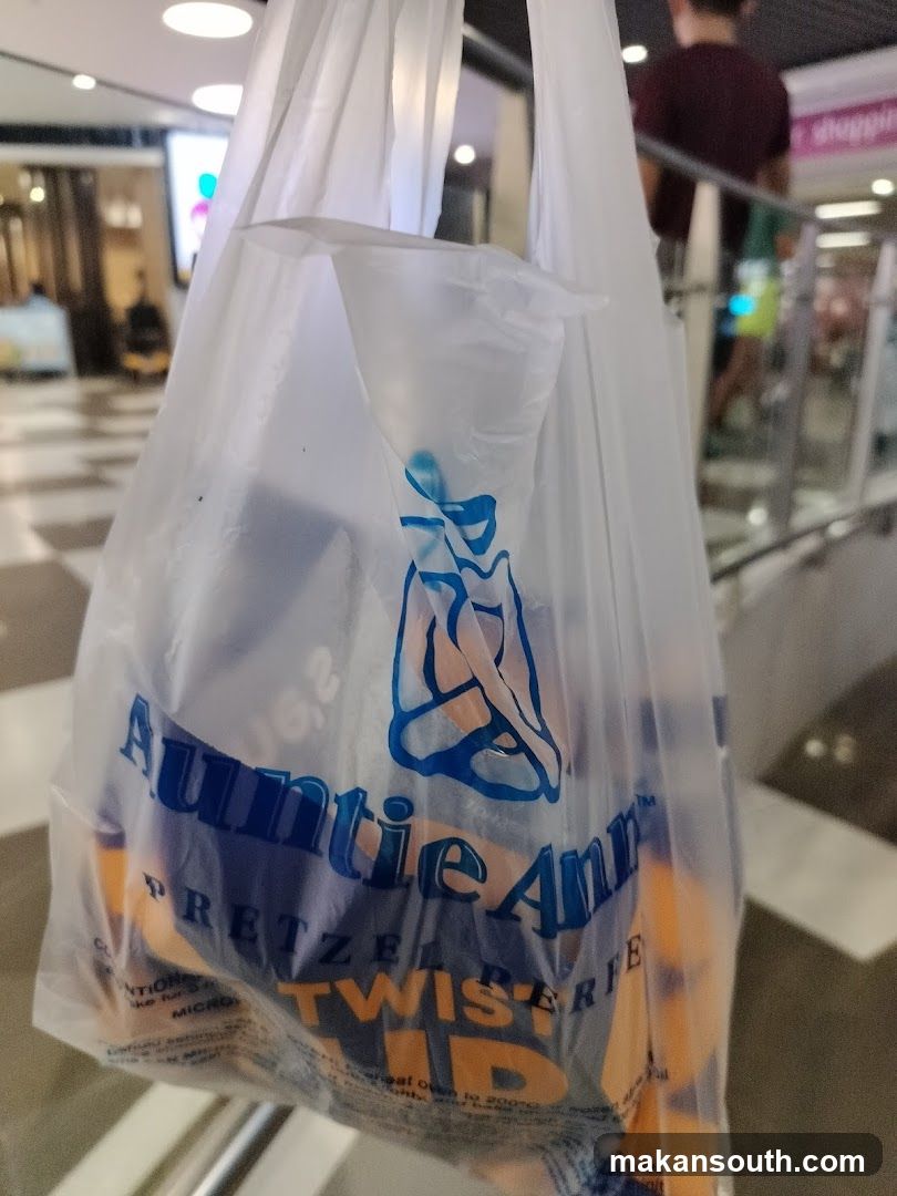 Auntie Anne's Pretzel Bag