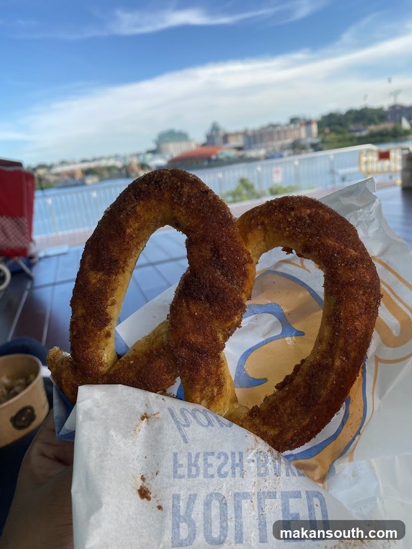 Cinnamon Pretzel with City View