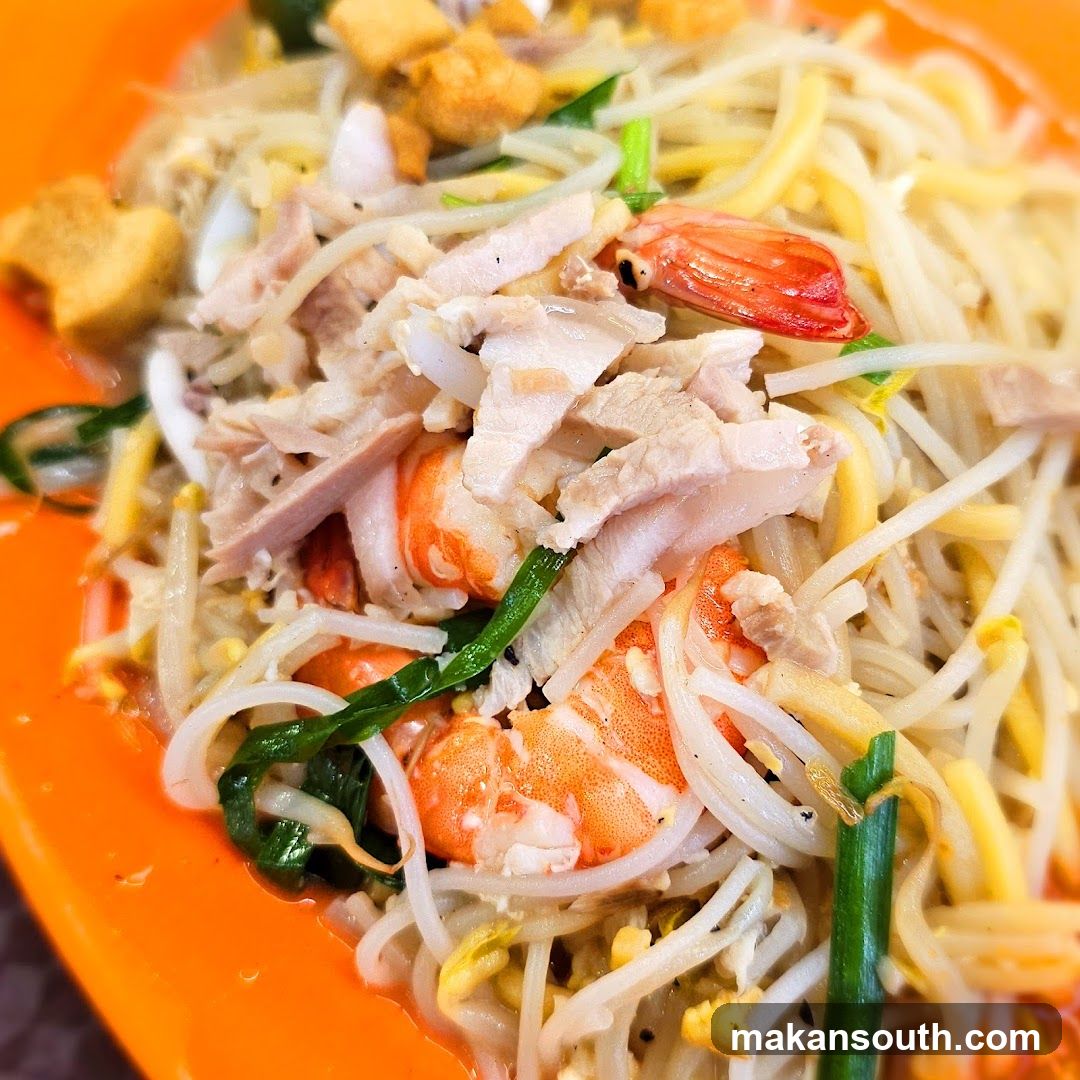 Noodle Dish with Shrimp and Pork